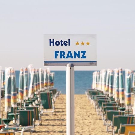 Hotel Franz Bibione Bagian luar foto