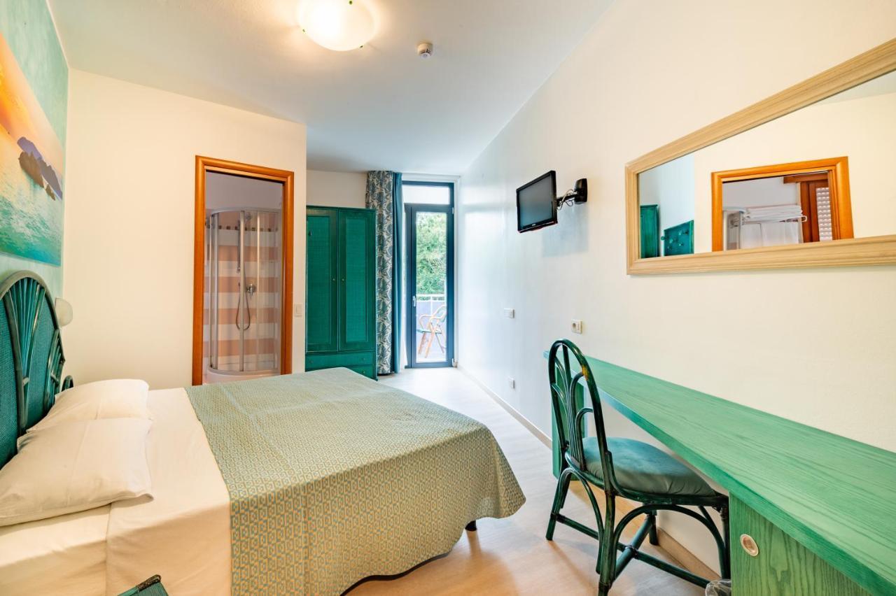 Hotel Franz Bibione Bagian luar foto