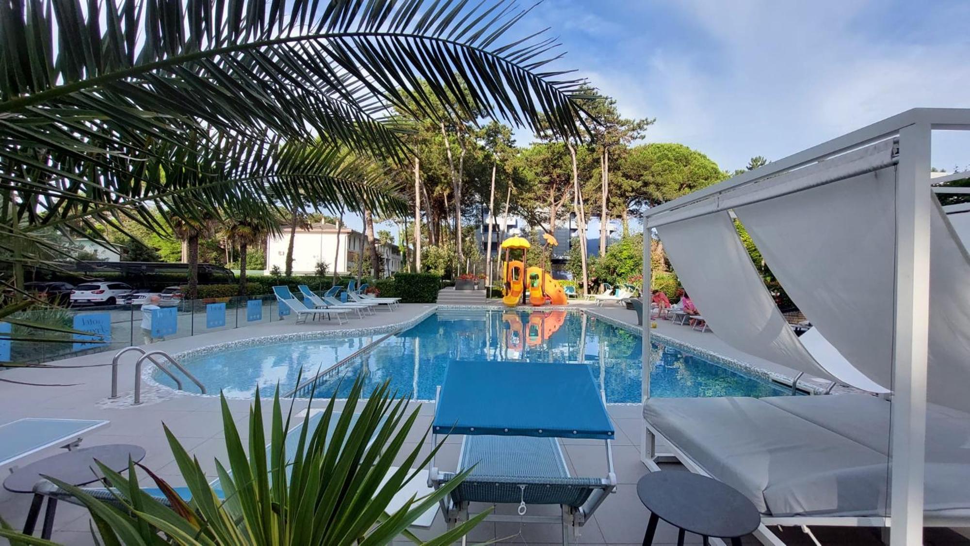 Hotel Franz Bibione Bagian luar foto